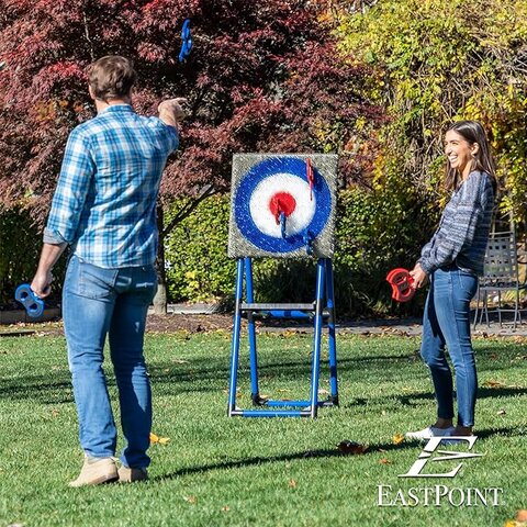 AXE THROWING